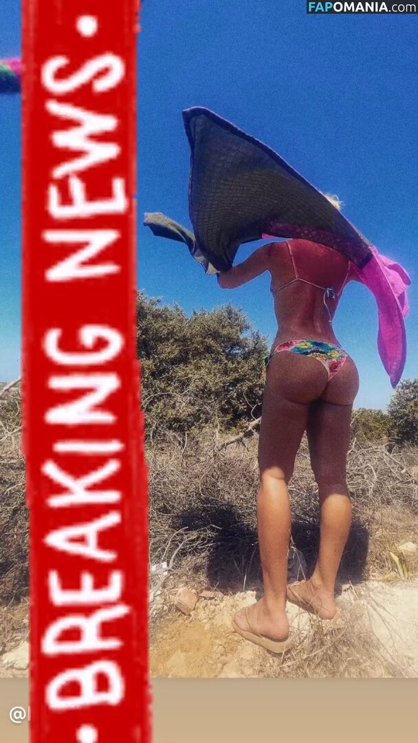 Carolina Dieckmann / loracarola Nudo OnlyFans  Foto trapelata #2