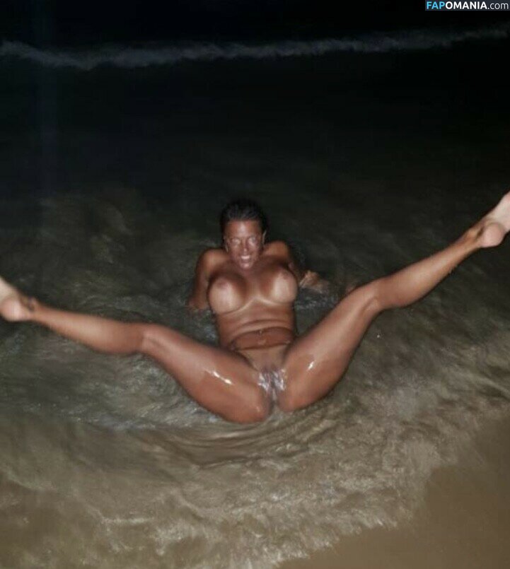 Caroline Öberg / carrooberg Nudo OnlyFans  Foto trapelata #23