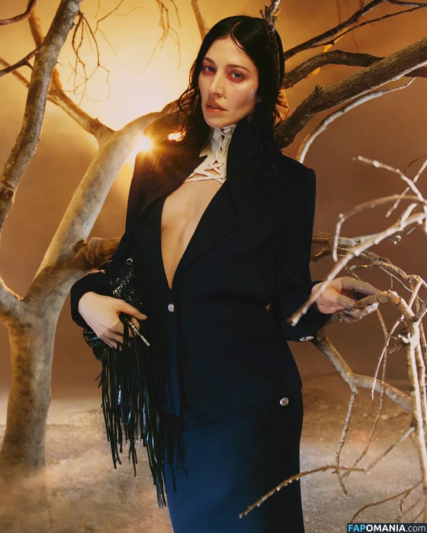 Caroline Polachek / carolineplz / fenisfun Nudo OnlyFans  Foto trapelata #96