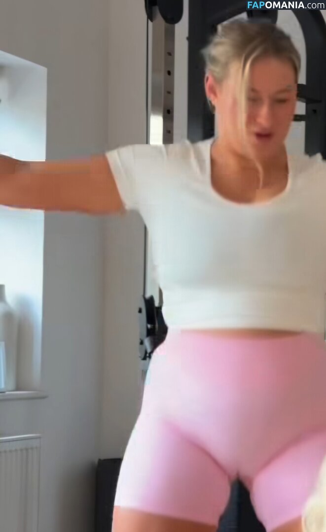 Carys Whittaker / busybeecarys / carys.whittaker Nudo OnlyFans  Foto trapelata #31