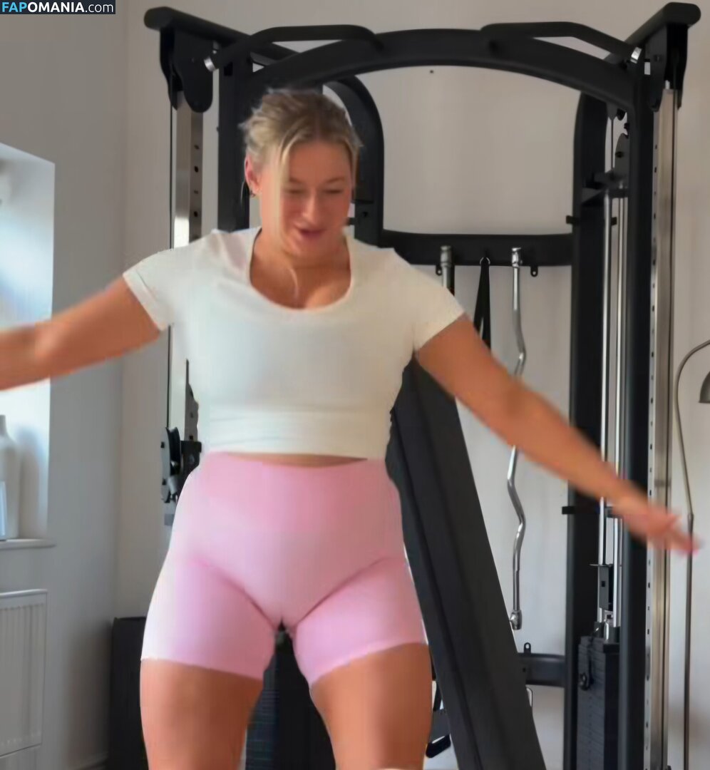 Carys Whittaker / busybeecarys / carys.whittaker Nudo OnlyFans  Foto trapelata #33