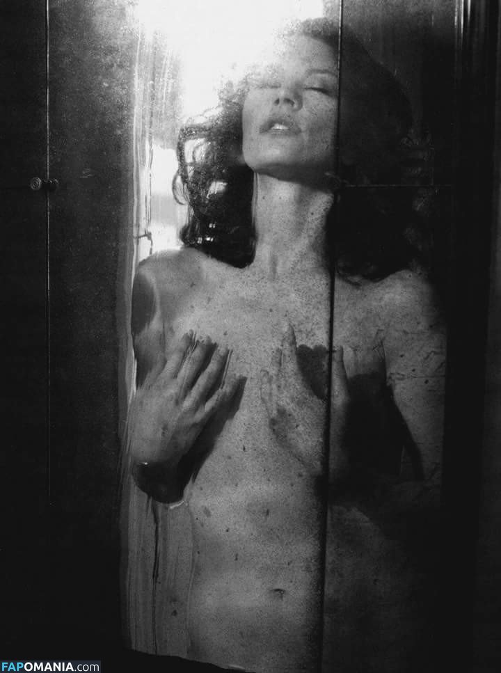 Catherine Zeta Jones / catherinezetajones Nudo OnlyFans  Foto trapelata #4