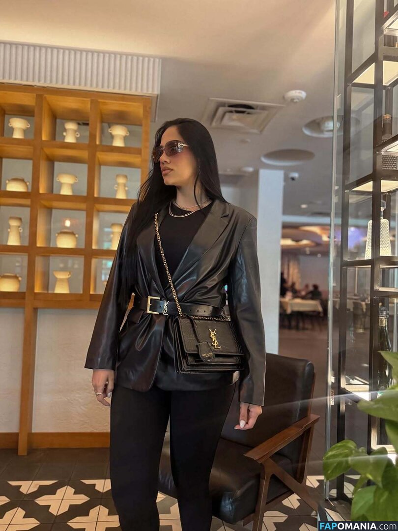 Cecilia Rossell / ceciliarossellhn Nudo OnlyFans  Foto trapelata #17