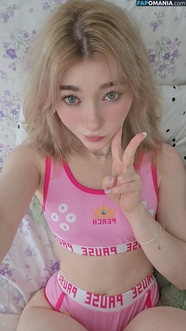 Celebi / Celebi.cos / Celebi_cos / Celebicosplays Nudo OnlyFans  Foto trapelata #124