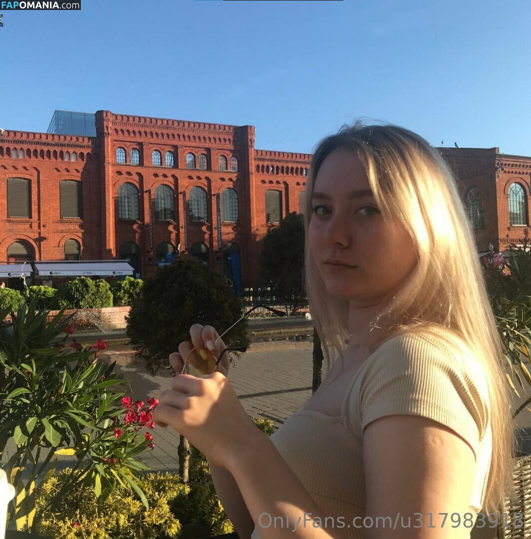 celebrity_hannah_montana Nudo OnlyFans  Foto trapelata #9