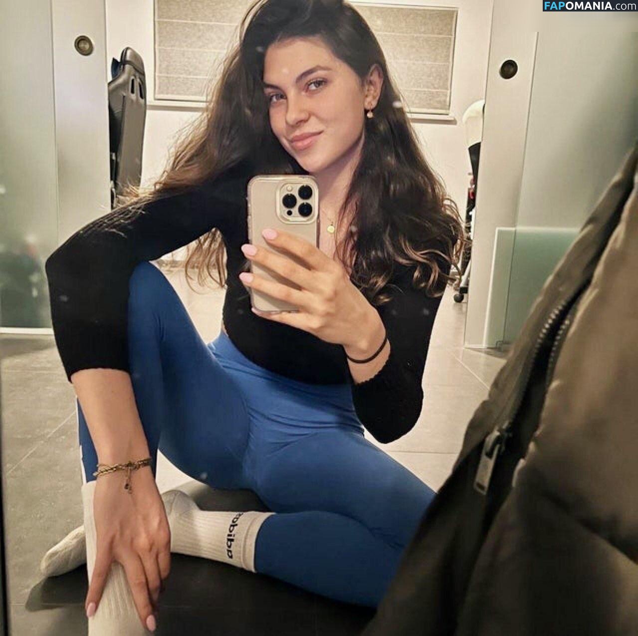 Celine Dept / Celine.dept Nudo OnlyFans  Foto trapelata #23