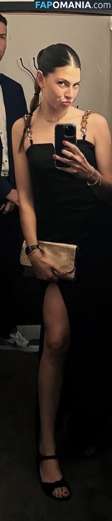 Celine Dept / Celine.dept Nudo OnlyFans  Foto trapelata #27