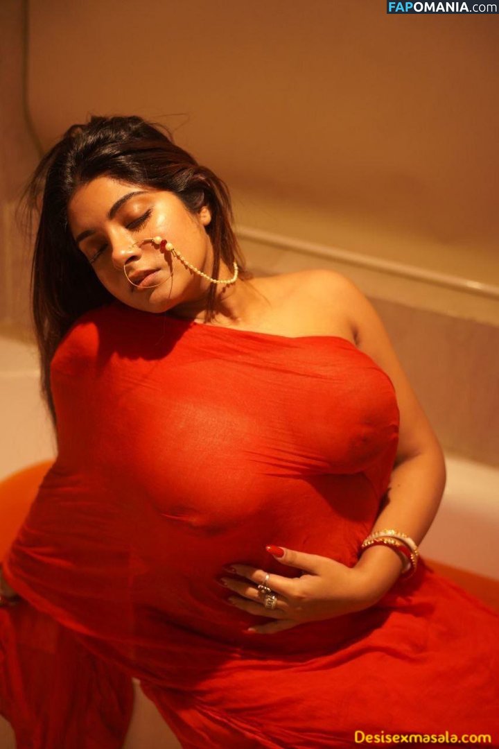 Chandrika Desai / Chandrika Passionica Nudo OnlyFans  Foto trapelata #37