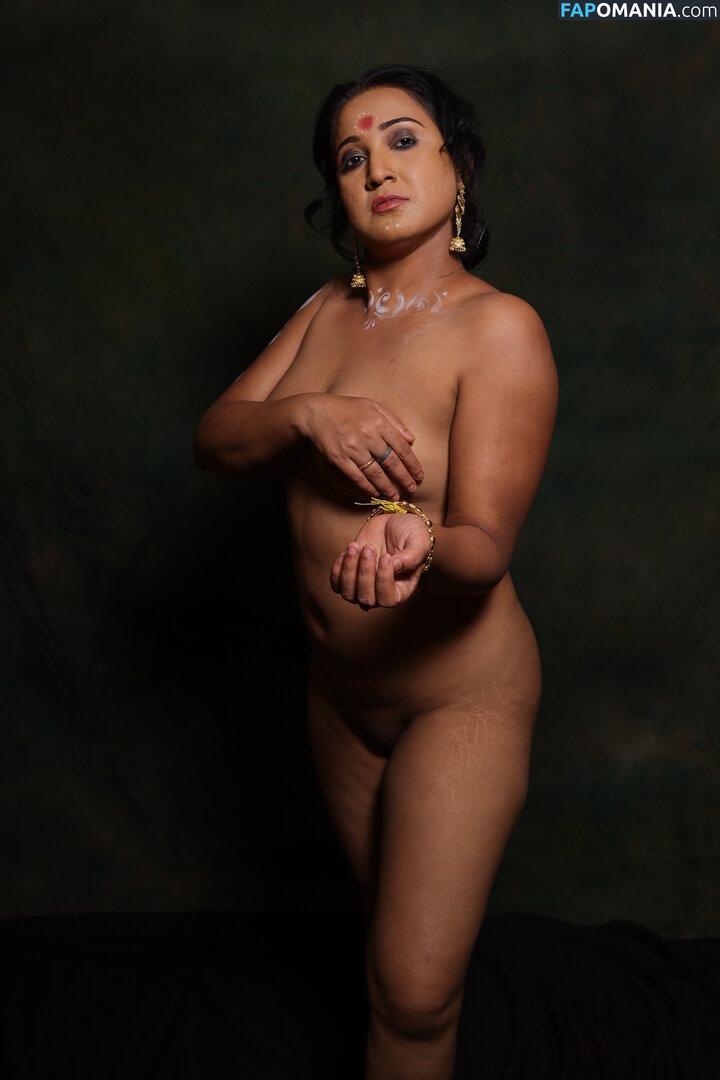 Chandrika Desai / Chandrika Passionica Nudo OnlyFans  Foto trapelata #92