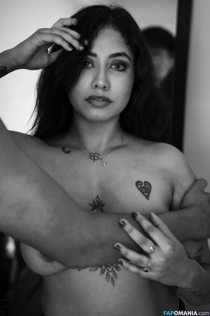 Chandrika Desai / Chandrika Passionica Nudo OnlyFans  Foto trapelata #128