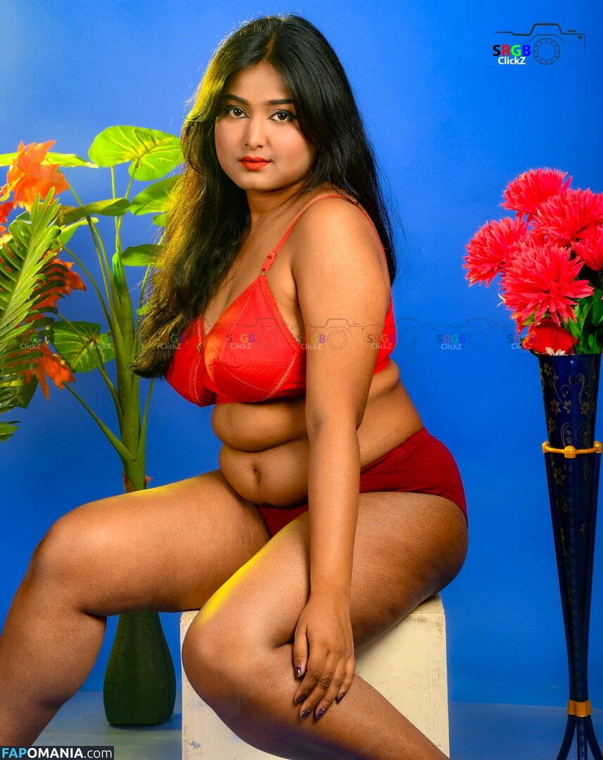 Chandrika Desai / Chandrika Passionica Nudo OnlyFans  Foto trapelata #261
