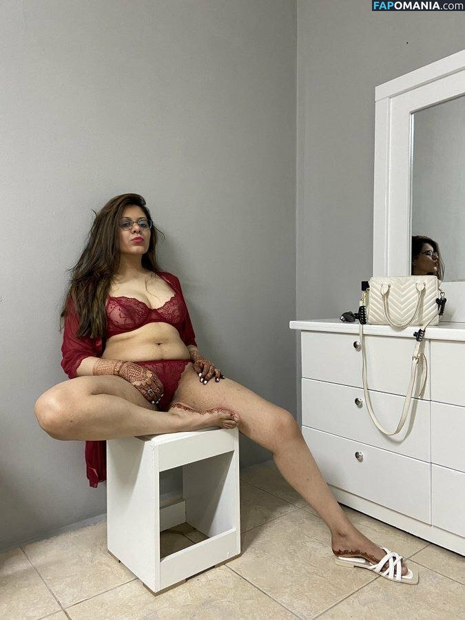 Chandrika Desai / Chandrika Passionica Nudo OnlyFans  Foto trapelata #342