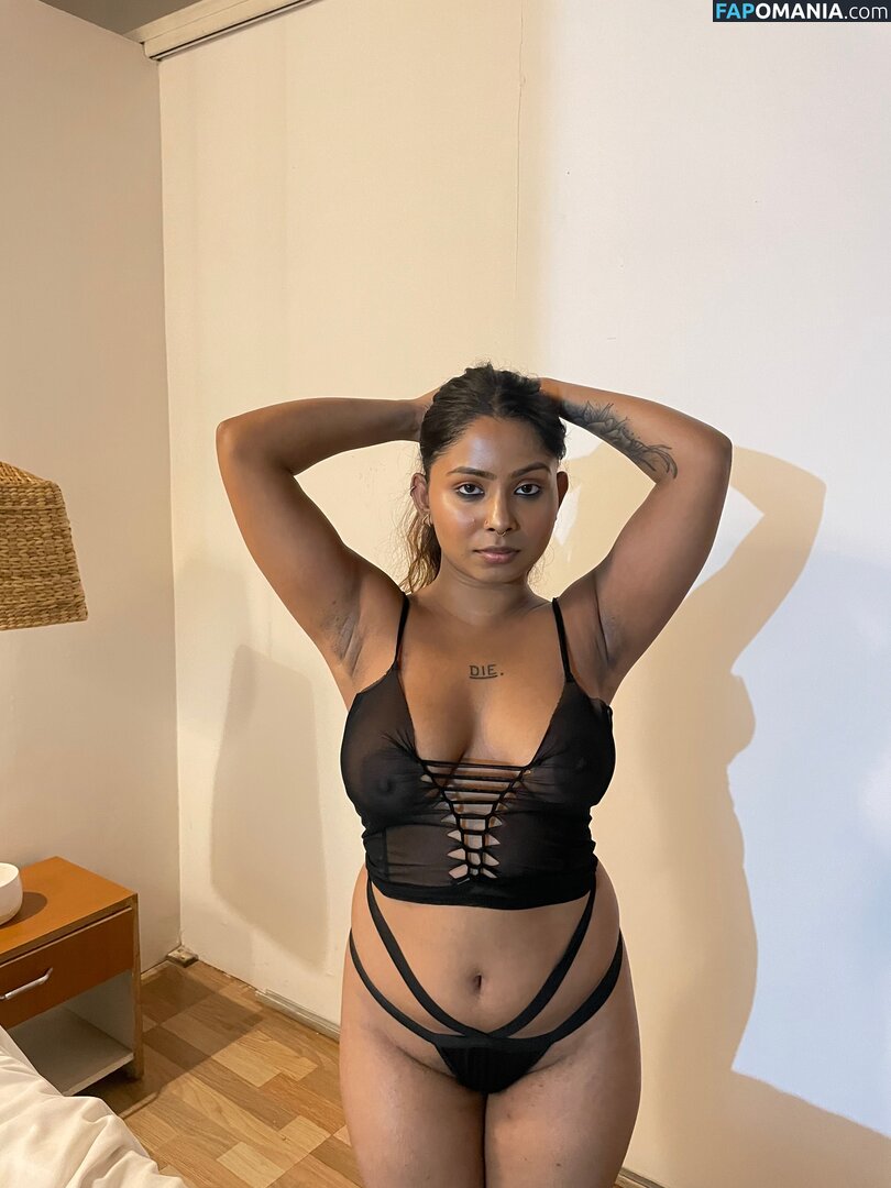 Chandrika Desai / Chandrika Passionica Nudo OnlyFans  Foto trapelata #1196