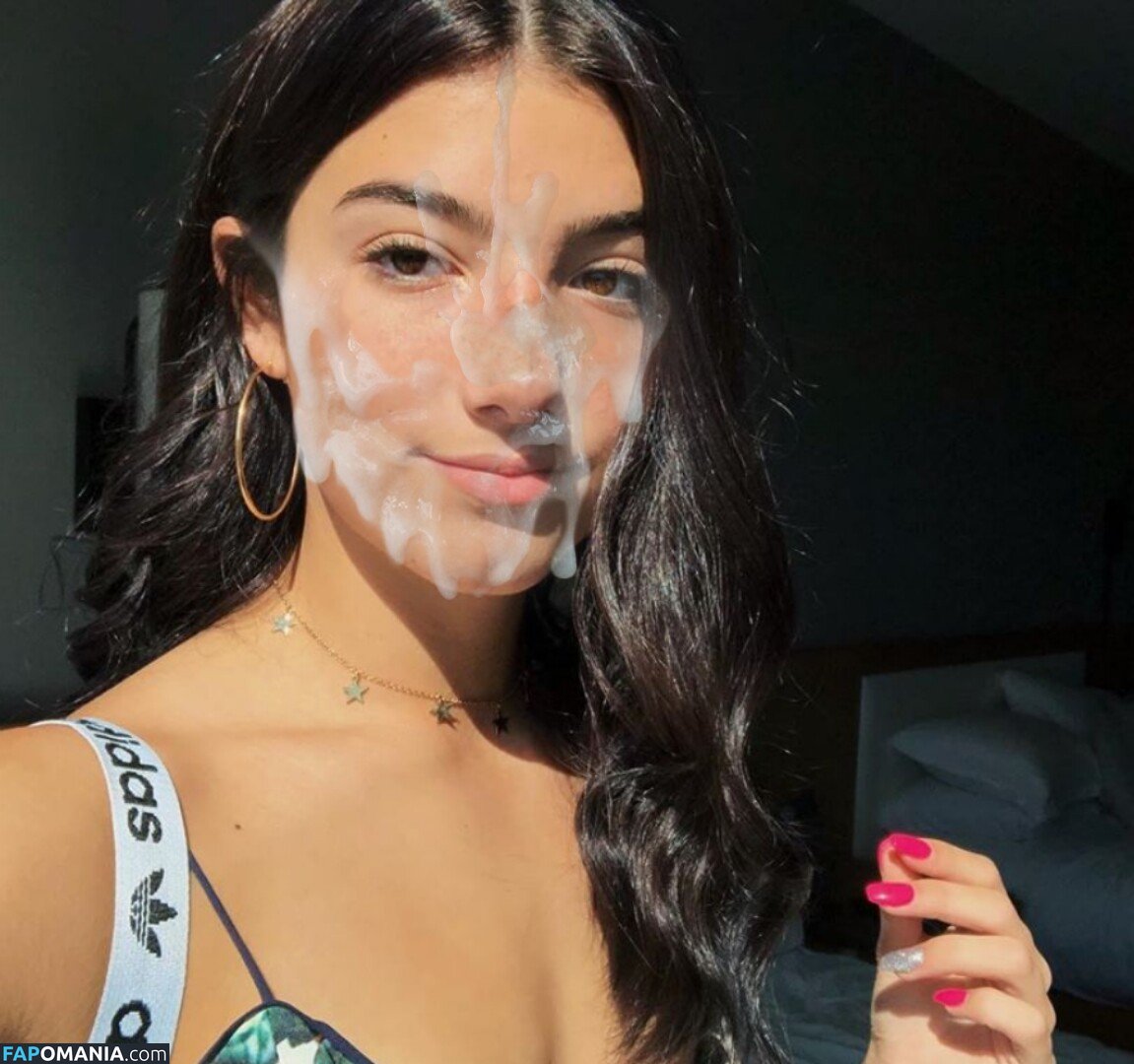 Charli D'Amelio / Charli Damelio / charlidamelio / charliesdamelio Nudo OnlyFans  Foto trapelata #50