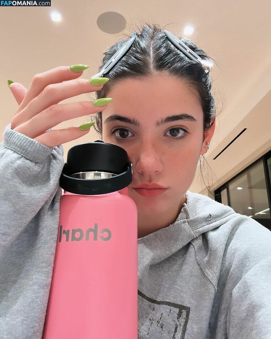 Charli D'Amelio / Charli Damelio / charlidamelio / charliesdamelio Nudo OnlyFans  Foto trapelata #165