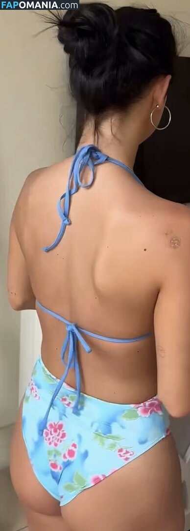 Charli D'Amelio / Charli Damelio / charlidamelio / charliesdamelio Nudo OnlyFans  Foto trapelata #221