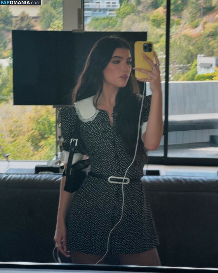 Charli D'Amelio / Charli Damelio / charlidamelio / charliesdamelio Nudo OnlyFans  Foto trapelata #320