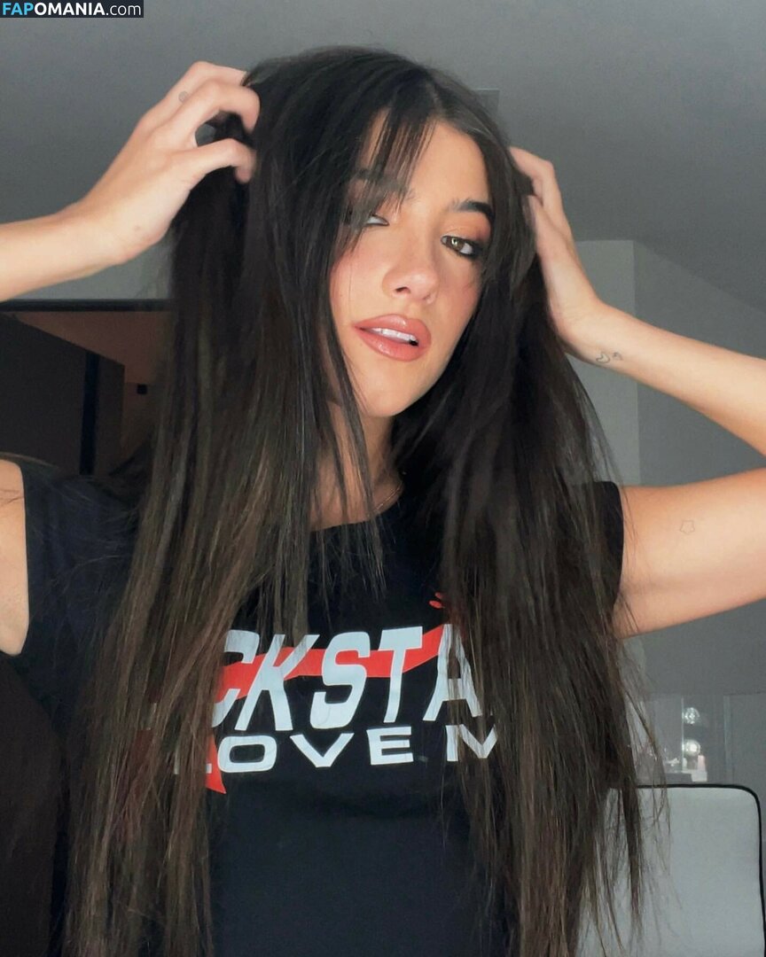 Charli D'Amelio / Charli Damelio / charlidamelio / charliesdamelio Nudo OnlyFans  Foto trapelata #417