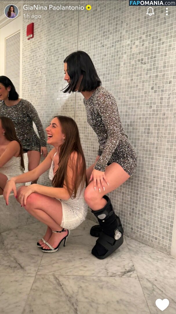 Charli D'Amelio / Charli Damelio / charlidamelio / charliesdamelio Nudo OnlyFans  Foto trapelata #430