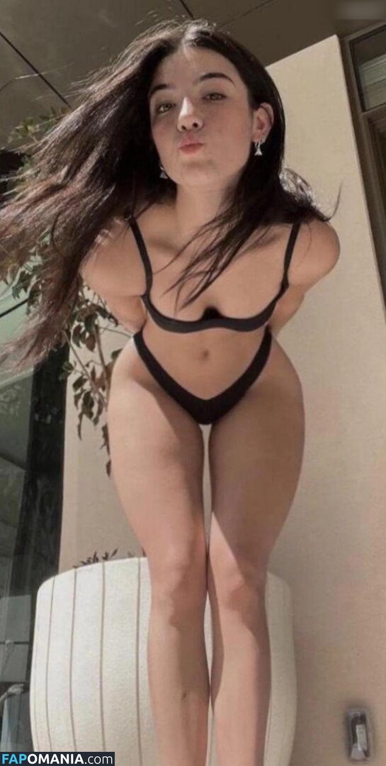 Charli D'Amelio / Charli Damelio / charlidamelio / charliesdamelio Nudo OnlyFans  Foto trapelata #920