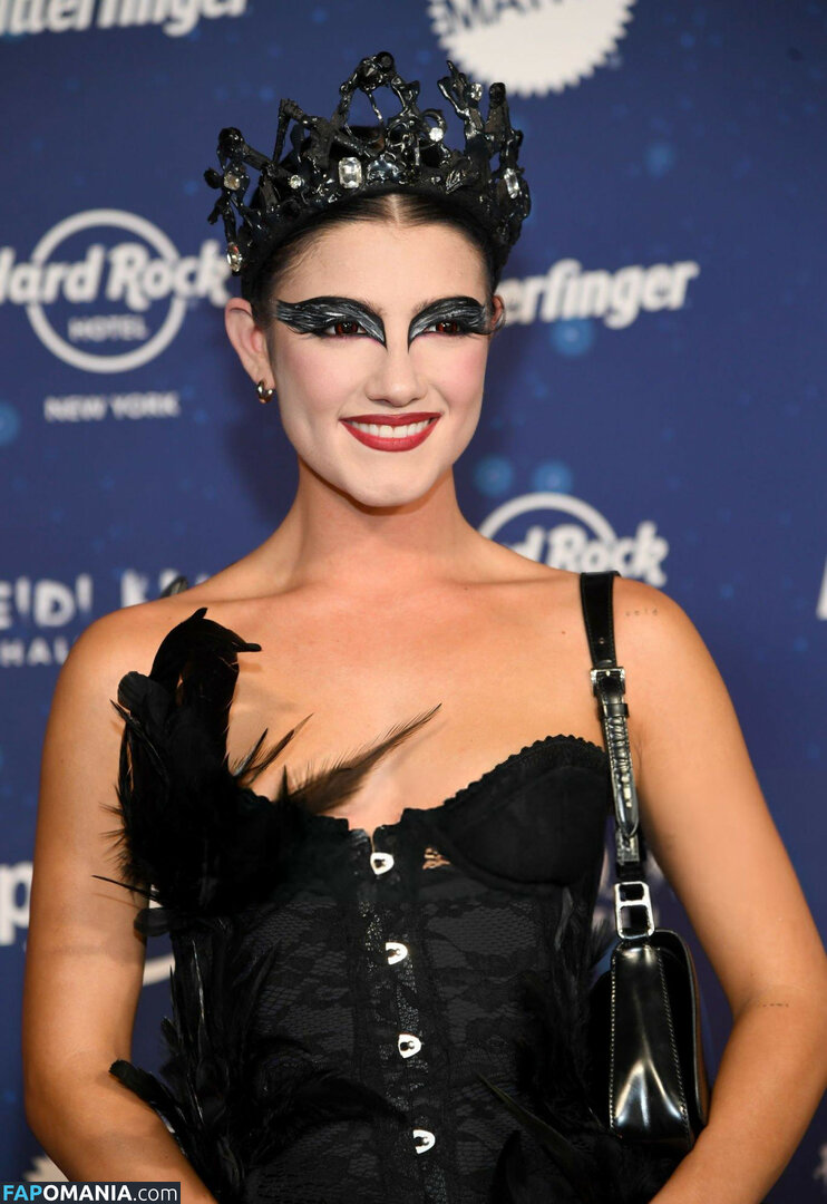 Charli D'Amelio / Charli Damelio / charlidamelio / charliesdamelio Nudo OnlyFans  Foto trapelata #1501