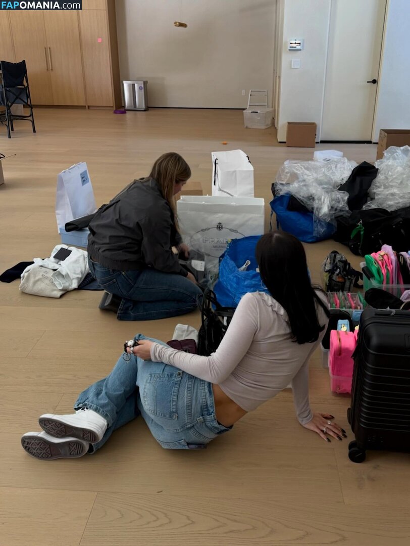 Charli D'Amelio / Charli Damelio / charlidamelio / charliesdamelio Nudo OnlyFans  Foto trapelata #1614