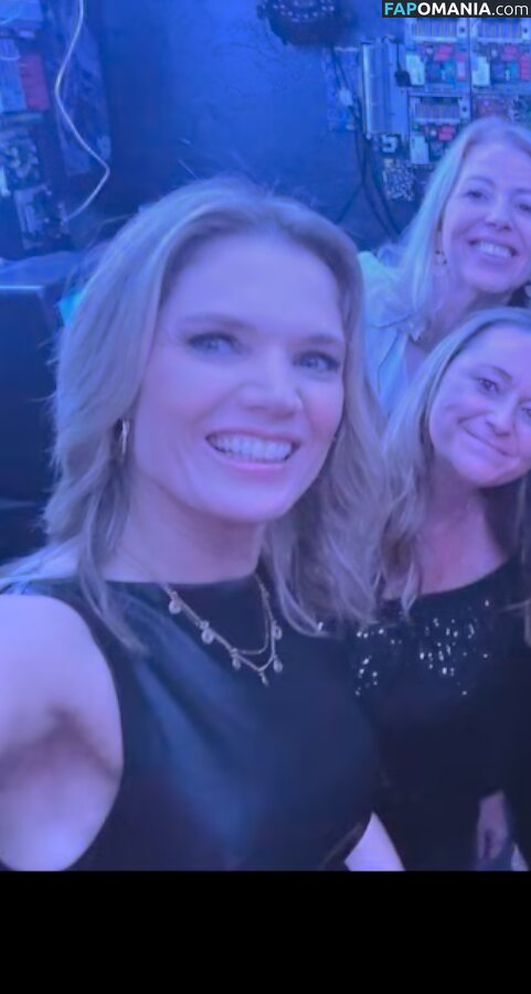 Charlotte Hawkins / CharlotteHawkns / Good Morning Britain / TV Presenter / charlottehawkins1 Nudo OnlyFans  Foto trapelata #26