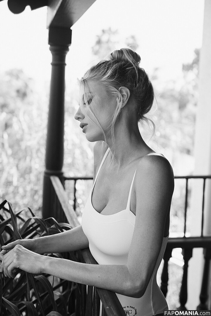 Char_mck / Charlotte McKinney / charlottemckinney Nudo OnlyFans  Foto trapelata #555