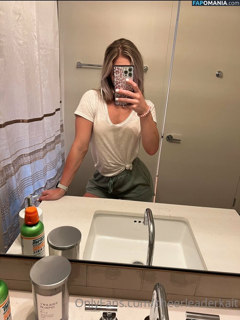 Cheerleader Kait / cheerleaderkait / cheerluvkaitlyn / fitkaitlynxoxo Nudo OnlyFans  Foto trapelata #1565