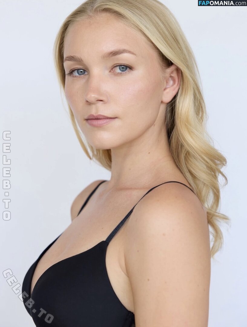 Chiara Schmitt / chiaracs_ Nudo OnlyFans  Foto trapelata #7