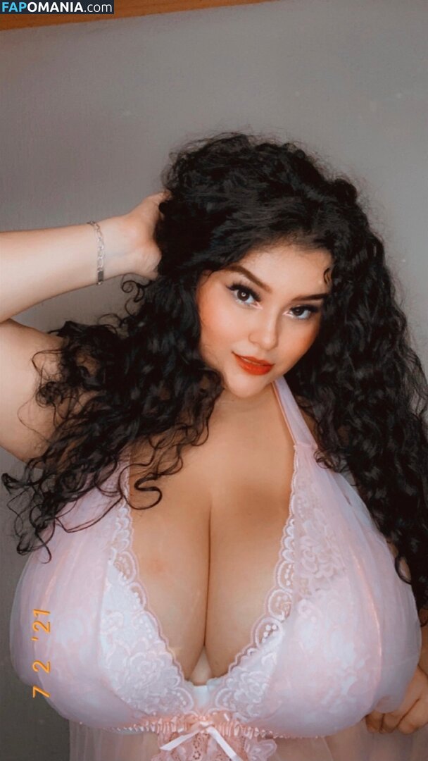 China Pocket / chinapockett / k_pocket_poker Nudo OnlyFans  Foto trapelata #27