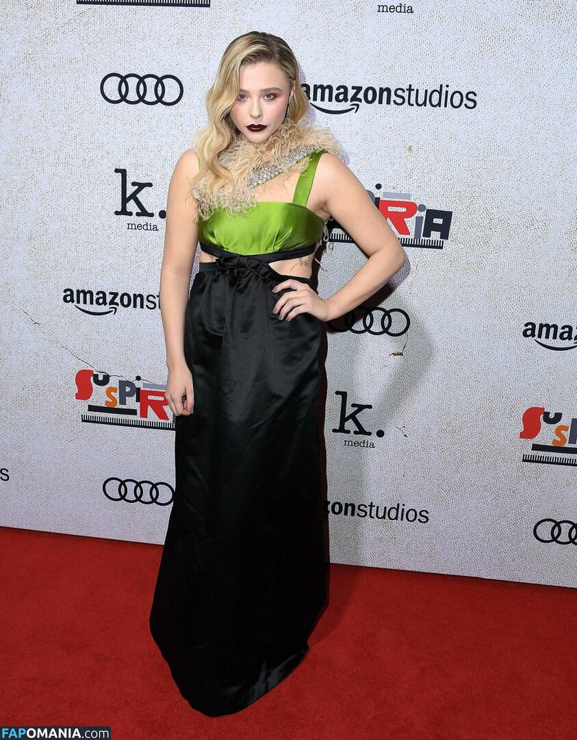 Chloë Grace Moretz / chloegmoretz / https: Nudo OnlyFans  Foto trapelata #150