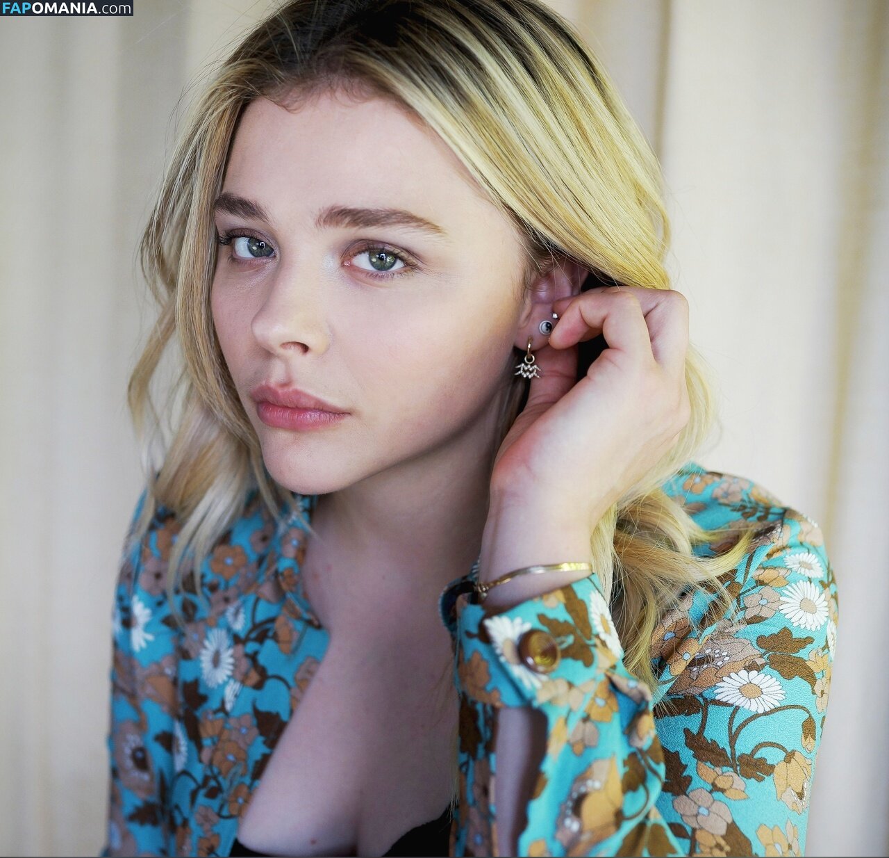 Chloë Grace Moretz / chloegmoretz / https: Nudo OnlyFans  Foto trapelata #597