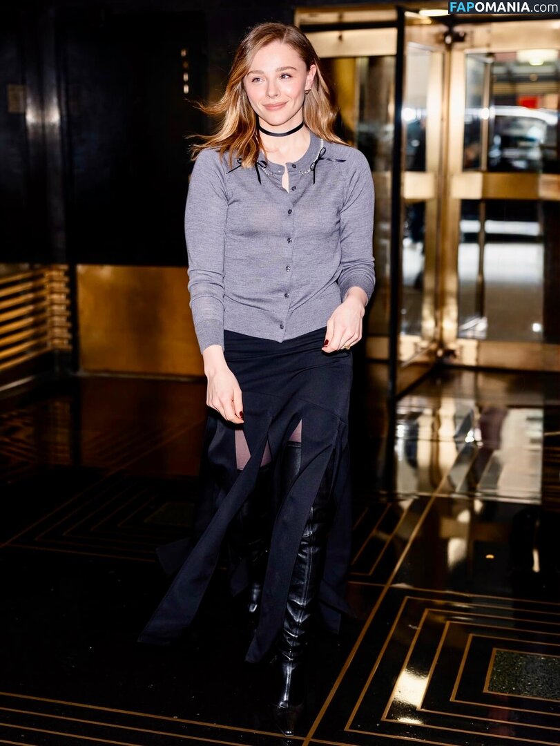 Chloë Grace Moretz / chloegmoretz / https: Nudo OnlyFans  Foto trapelata #941