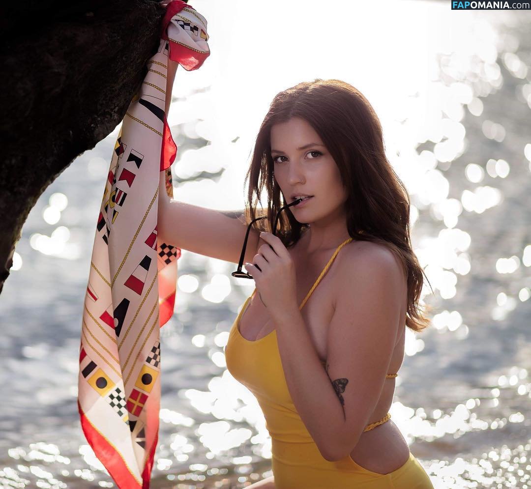 Chloe Maddren / YeahMad / chloe_maddren / chloemaddren / https: Nudo OnlyFans  Foto trapelata #4