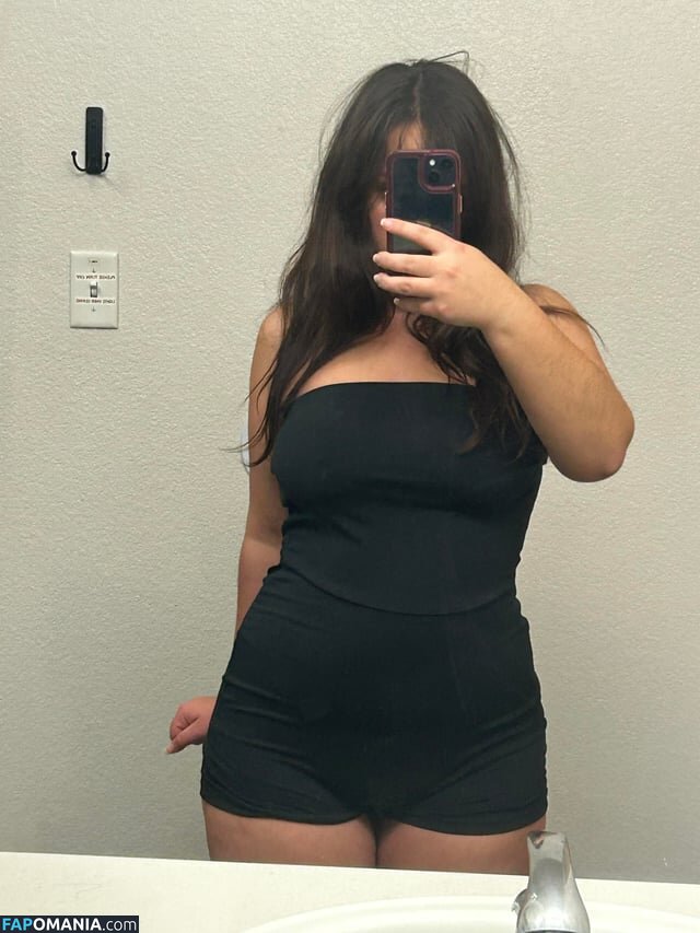 Cinna / Cinnabrit / cinnanut Nudo OnlyFans  Foto trapelata #557