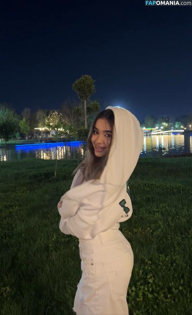 Ckamusik / Kamila / Kamilla / SKM Nudo OnlyFans  Foto trapelata #24