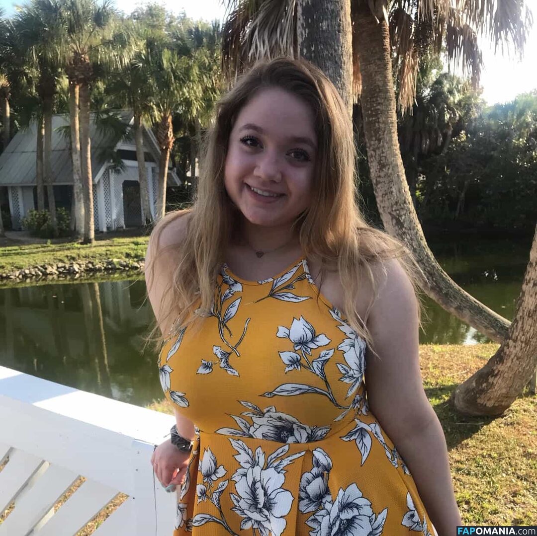 Claire / clairesonlyfans / clairesstores / witchy_little_wit Nudo OnlyFans  Foto trapelata #71