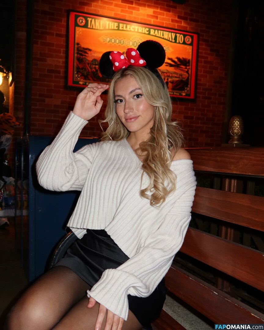 Clara Gomez / Claraatwork / claragomezz Nudo OnlyFans  Foto trapelata #12