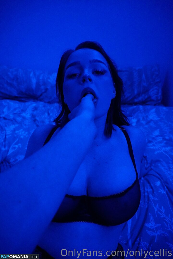 clara00ellis / onlycellis Nudo OnlyFans  Foto trapelata #18