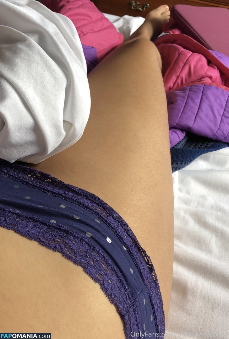 college_u / collegeaura Nudo OnlyFans  Foto trapelata #10