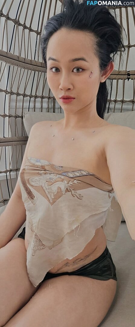 Connie Han / conniehanjazz / https: Nudo OnlyFans  Foto trapelata #17