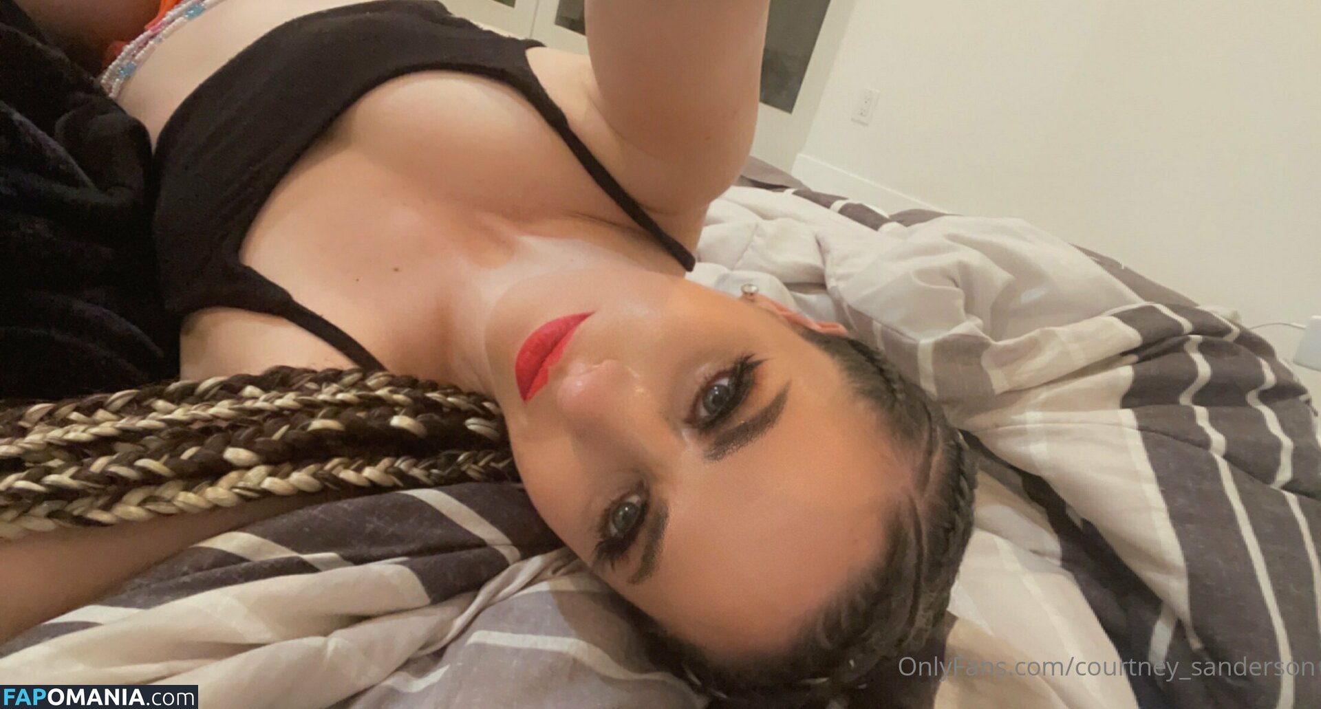 courtney_sanderson / iamcourtneysanderson Nudo OnlyFans  Foto trapelata #9