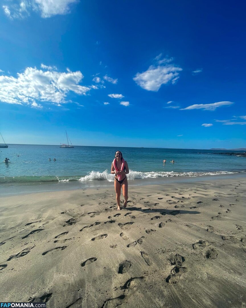 Courtney Sarault / court_sarault / courtsarault / https: Nudo OnlyFans  Foto trapelata #11