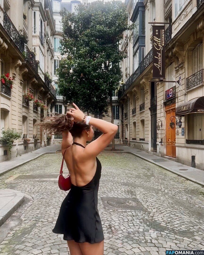 Courtney Sarault / court_sarault / courtsarault / https: Nudo OnlyFans  Foto trapelata #25