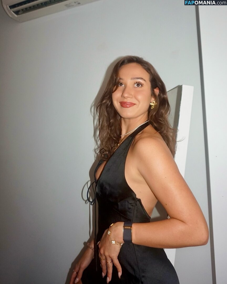 Courtney Sarault / court_sarault / courtsarault / https: Nudo OnlyFans  Foto trapelata #26