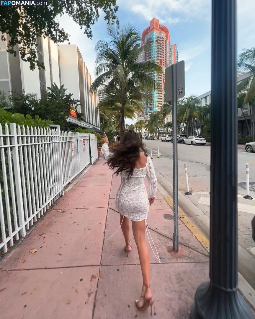 Courtney Sarault / court_sarault / courtsarault / https: Nudo OnlyFans  Foto trapelata #41