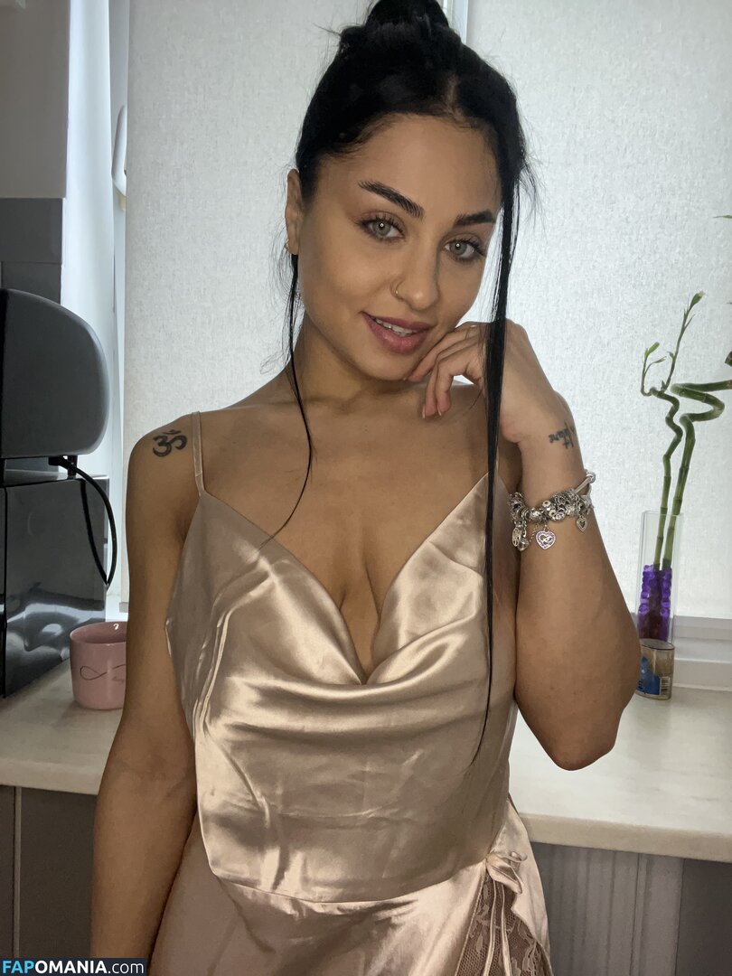 Lexabea_1 / crewkaarina / thekaarina Nudo OnlyFans  Foto trapelata #8