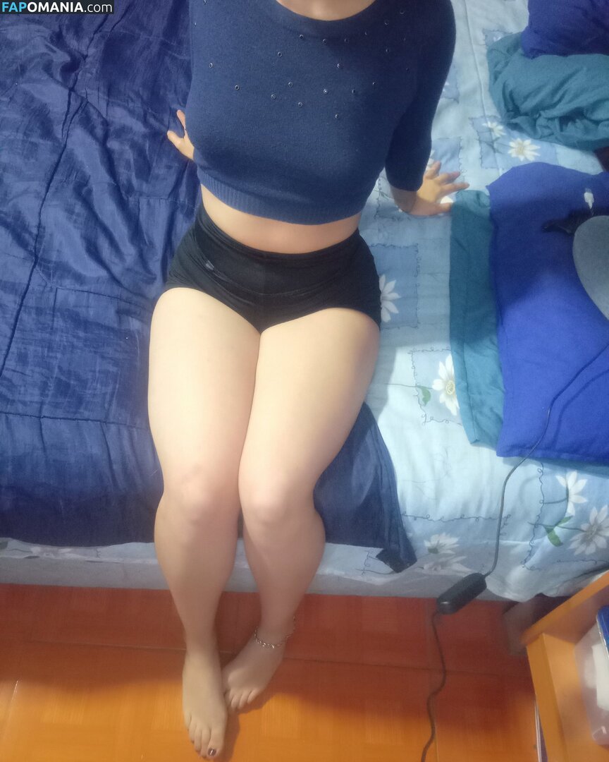 Cristina Scarlett / _Scar_Moon_ / _s_c_a_r_l_e_t_t._ / freescarlettdalton Nudo OnlyFans  Foto trapelata #2