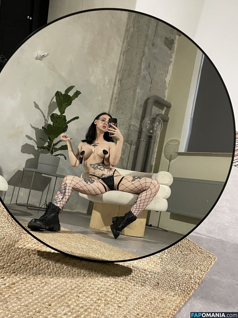 cutemeow / pingvingoritvogne Nudo OnlyFans  Foto trapelata #24